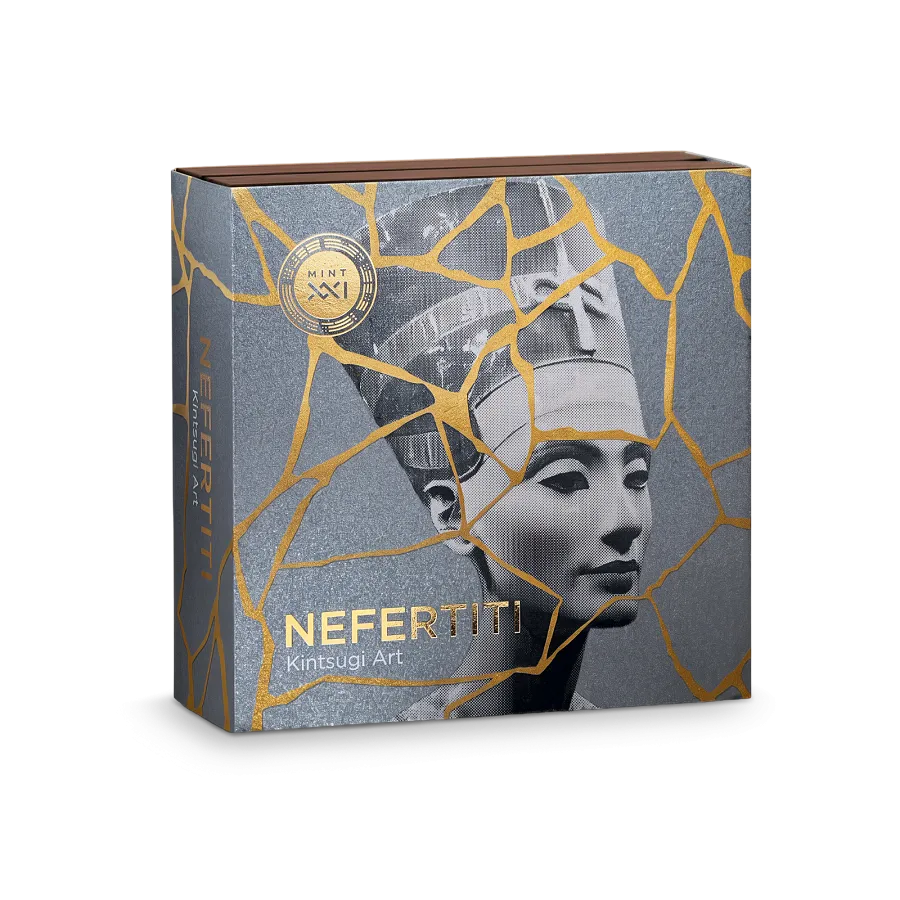 Монета "Нефертити, Искусство Кинцуги", 2026 г., Серебро, 62,2 гр., проба 999, КАМЕРУН